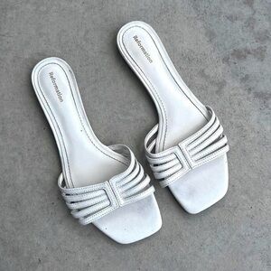 Reformation White Strappy Slide Sandals Women’s 6.5